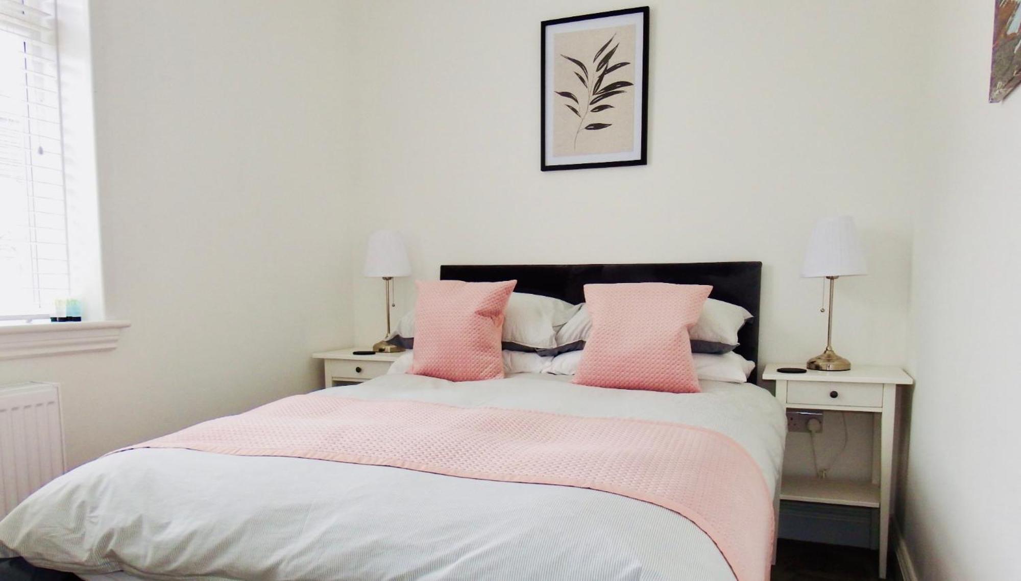 Newly Renovated 3 Bedroom Victorian Detached House Борнмут Экстерьер фото